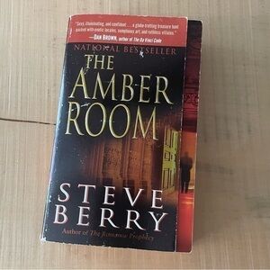 $5 DEAL Adult Fiction Book “The Amber Room” Steve Berry Mystery Mass Paperback